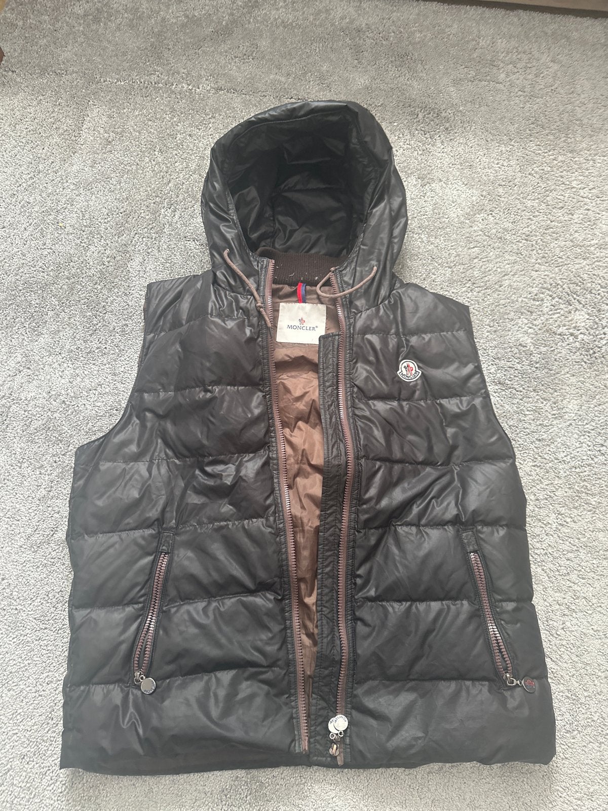 Moncler bodywarmer maat 3, Ophalen of Verzenden, Zo goed als nieuw, Overige maten, Zwart