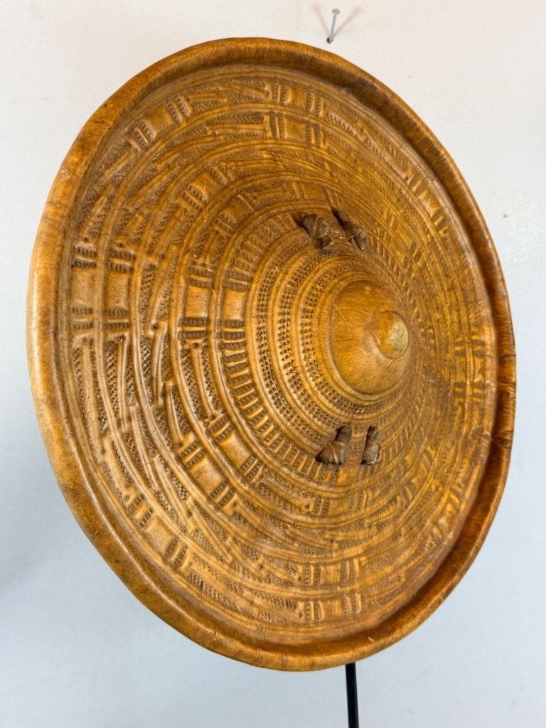 260704 Afrikaans North Ethiopian shield from Tigray Ethiopia, Ophalen of Verzenden