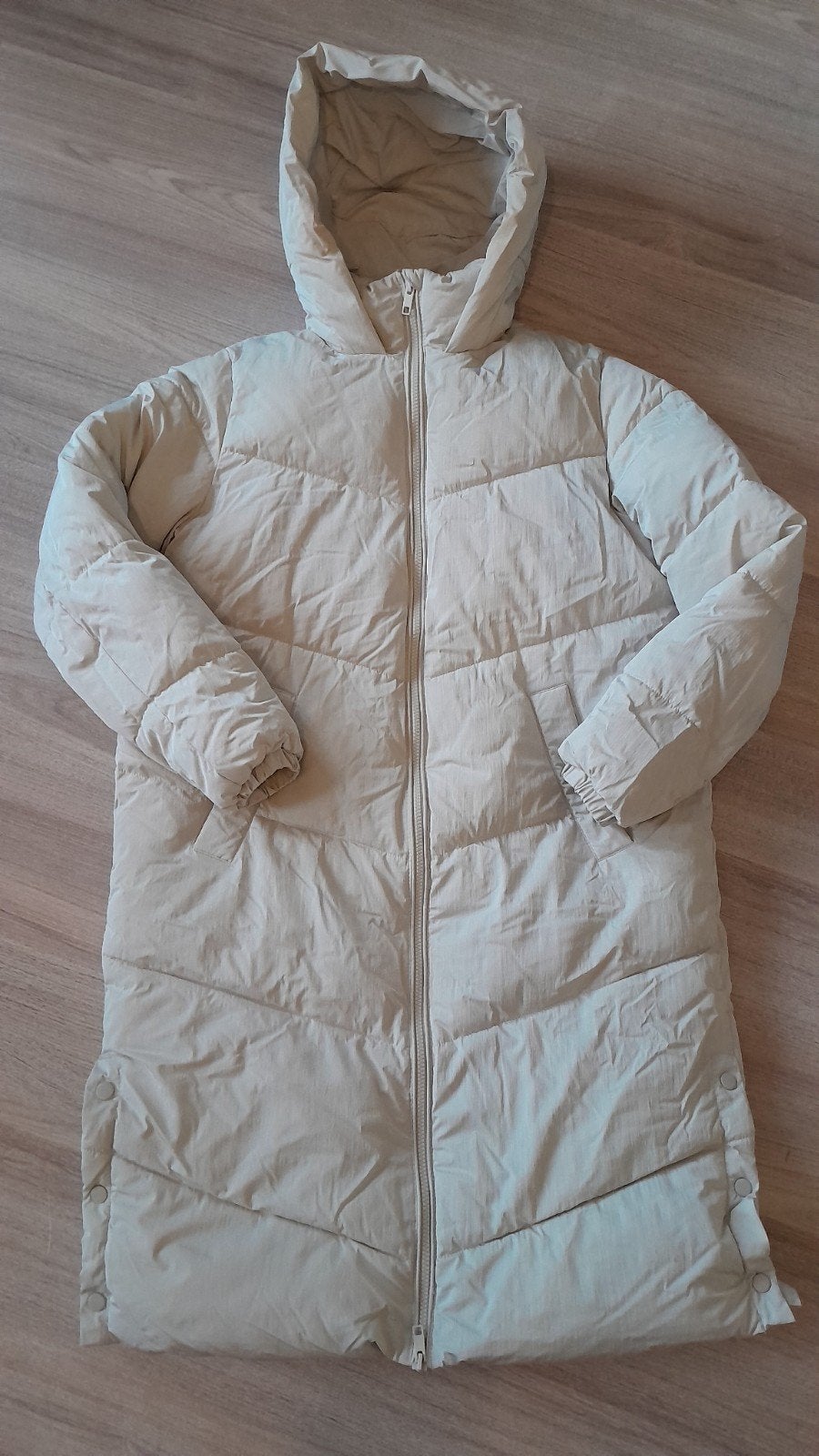 Crèmekleurige lange winterjas maat M, Kleding | Dames, Ophalen of Verzenden, Zo goed als nieuw, Maat 38/40 (M), Wit