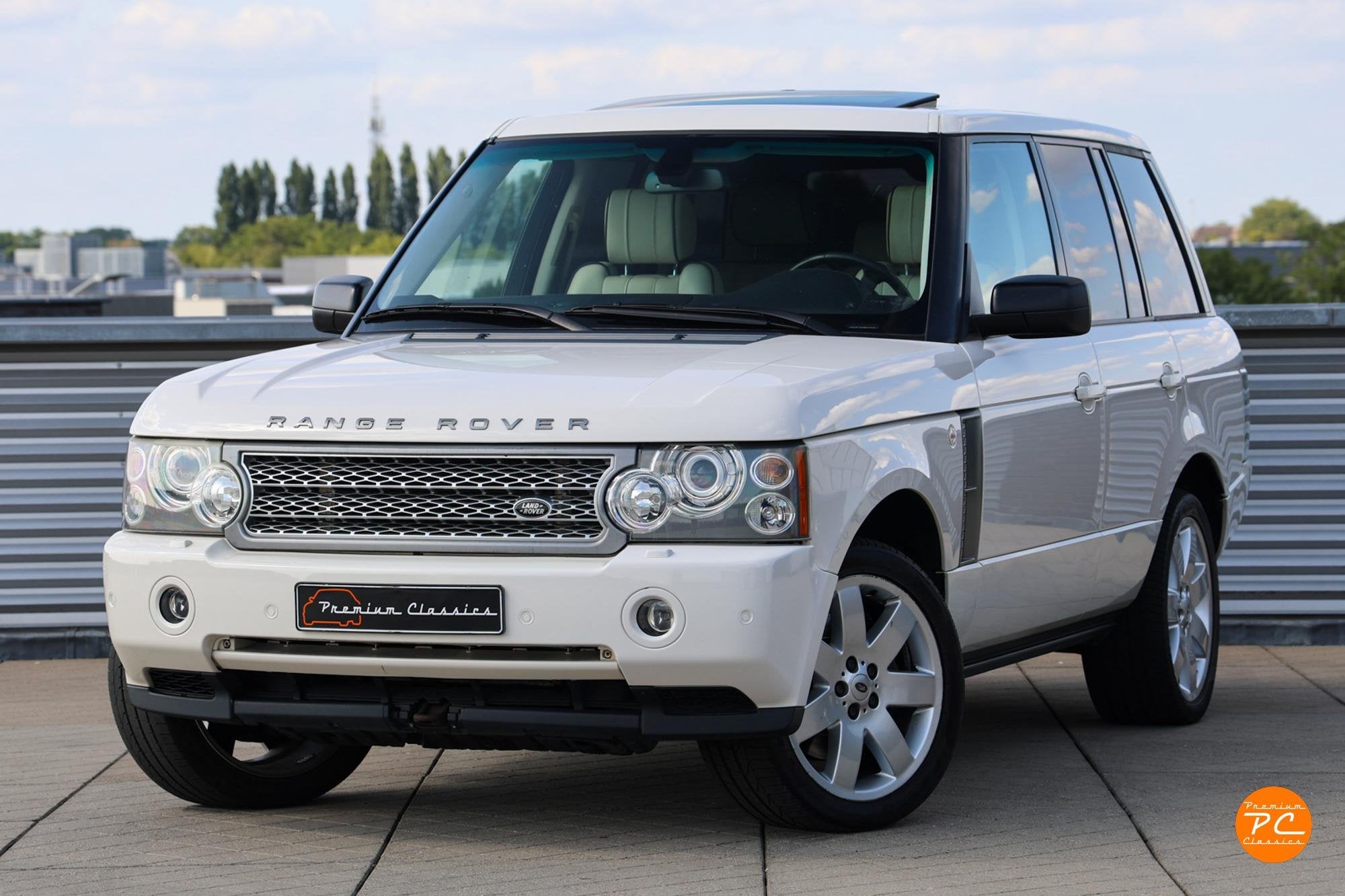 Land Rover Range Rover 4.2 V8 Supercharged | 270.000KM | You, Auto's, Automaat, Gebruikt, 8 cilinders, Wit