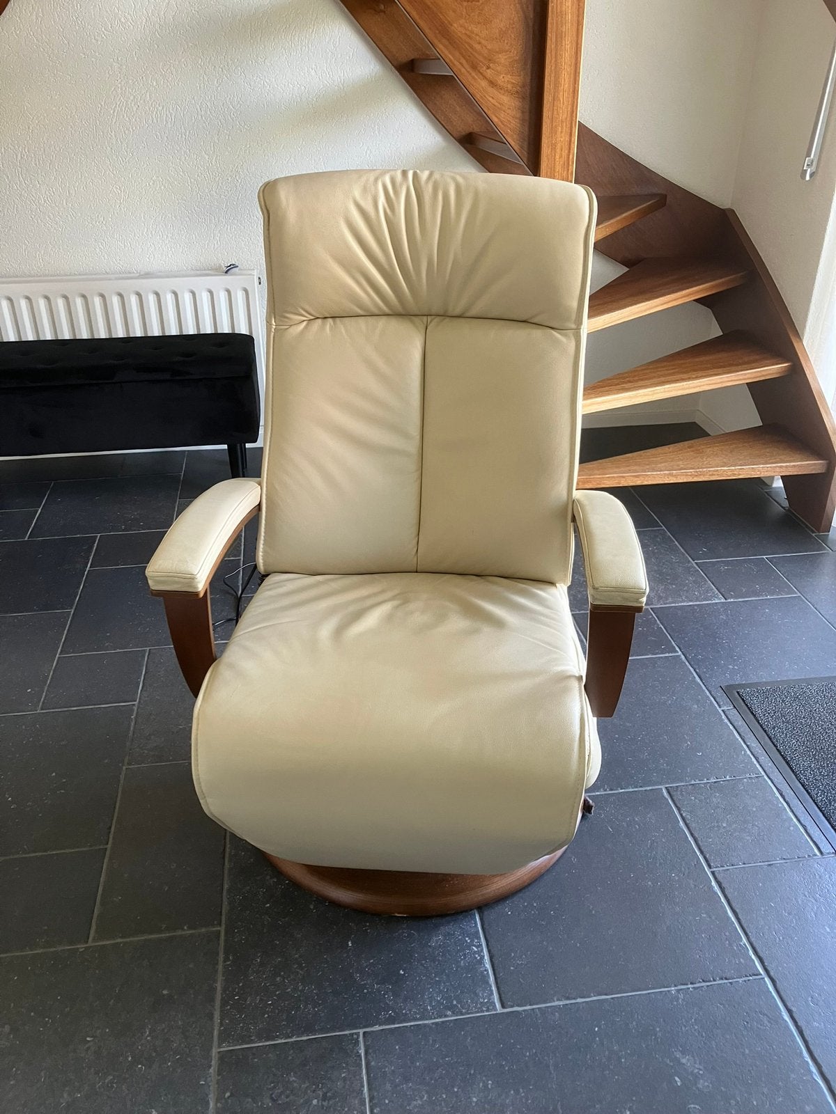 Leren relaxfauteuil van Hukla met sta op functie, Ophalen, Gebruikt, Minder dan 75 cm, Leer