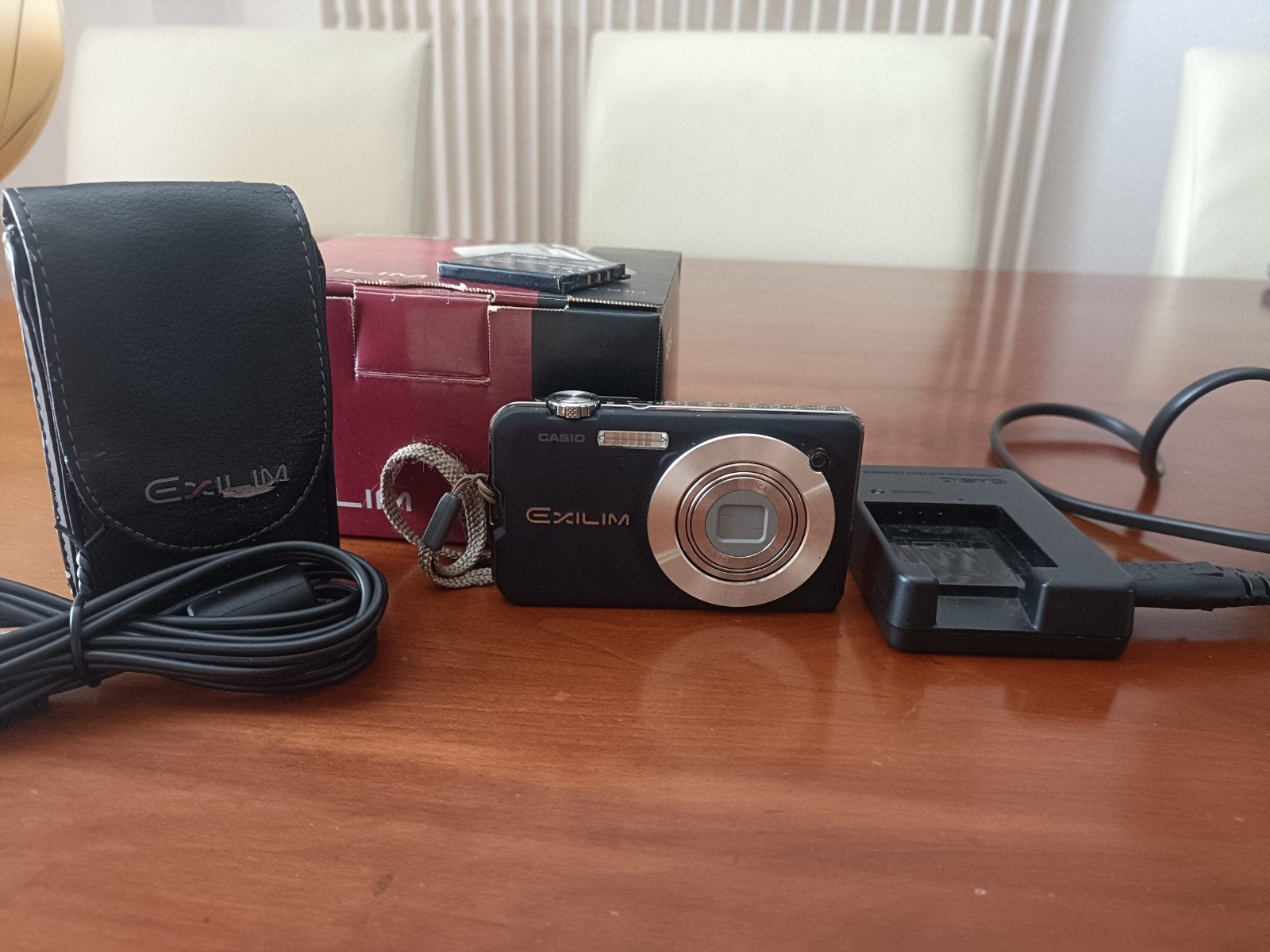 Casio Exilim EX-S10 Compactcamera - Zo goed als nieuw, Audio, Tv en Foto, Fotocamera's Digitaal, Casio, Ophalen of Verzenden, Zo goed als nieuw