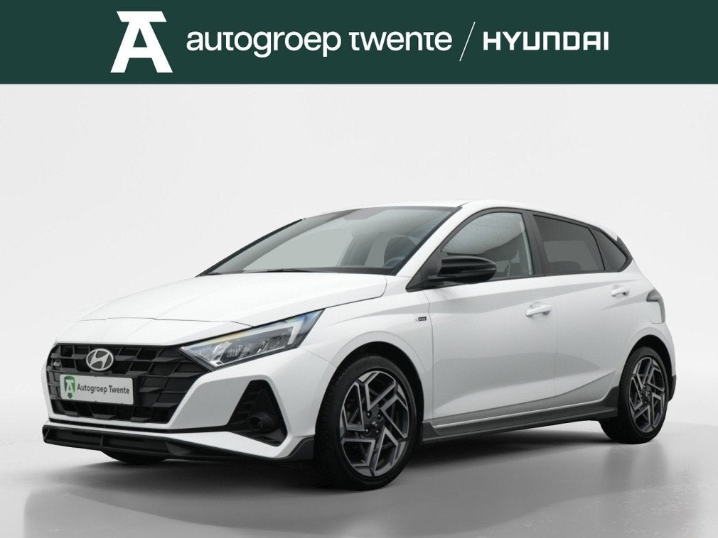 Hyundai i20 1.2 N Line | Navigatie | Private lease 429 p.m., Gebruikt, Zwart, 4 cilinders, 1198 cc