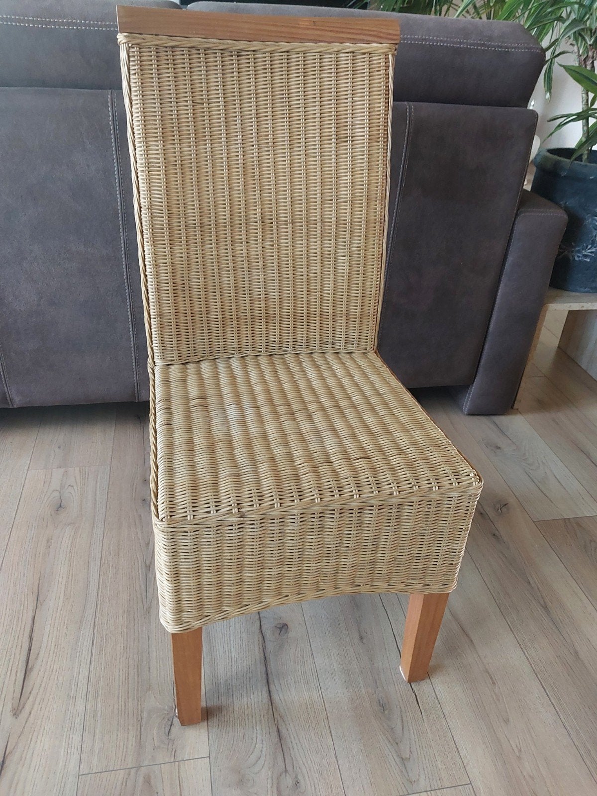 4 mooie rieten eethoekstoelen, Huis en Inrichting, Stoelen, Ophalen, Gebruikt, Bruin, Eén