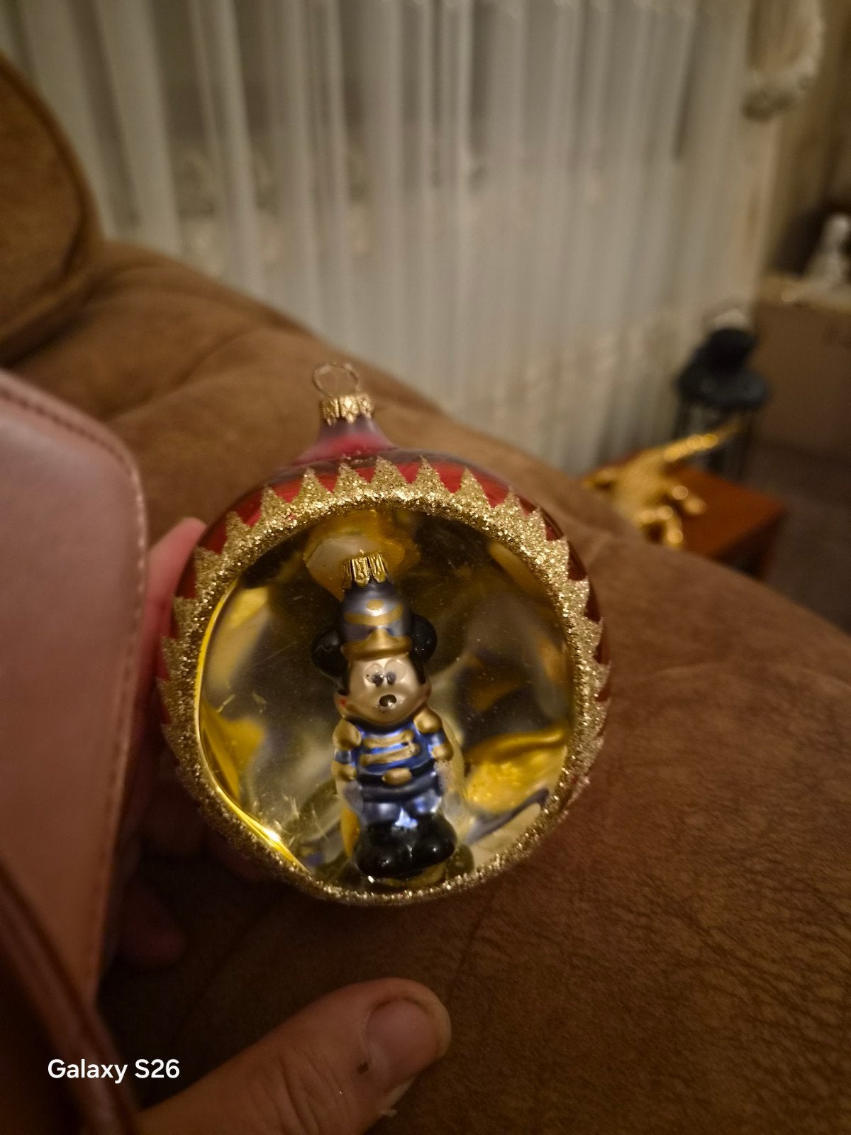 oud glazeren ornament met mickey, Ophalen of Verzenden, Mickey Mouse, Gebruikt, Beeldje of Figuurtje