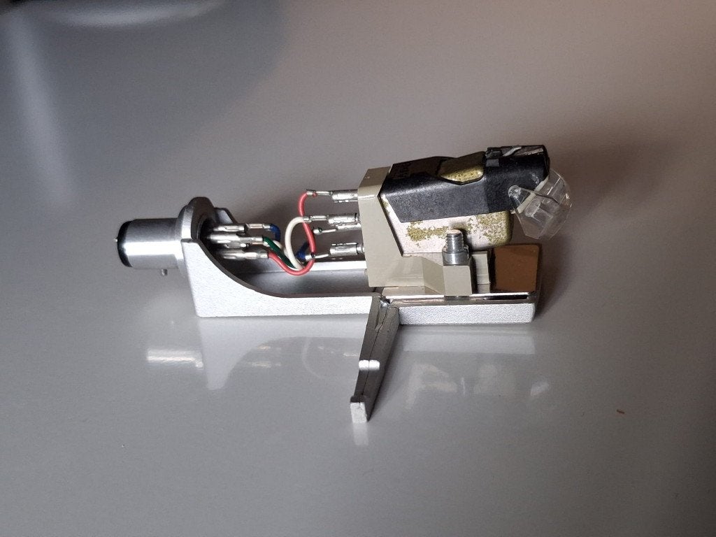 ADC - QLM element met goede naald en headshell, Ophalen of Verzenden, Zo goed als nieuw, Platenspeler-onderdeel, Overige merken