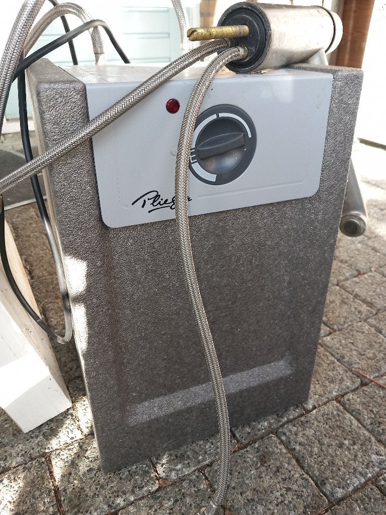Plieger boiler 10 liter, Gebruikt, Minder dan 3 jaar oud, Minder dan 20 liter, Boiler