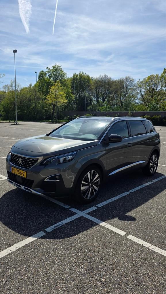 Peugeot 5008 1.6 E-thp 165pk S&S Eat6 2017 Grijs, Auto's, 1350 kg, 164 pk, 1340 kg, 4 cilinders