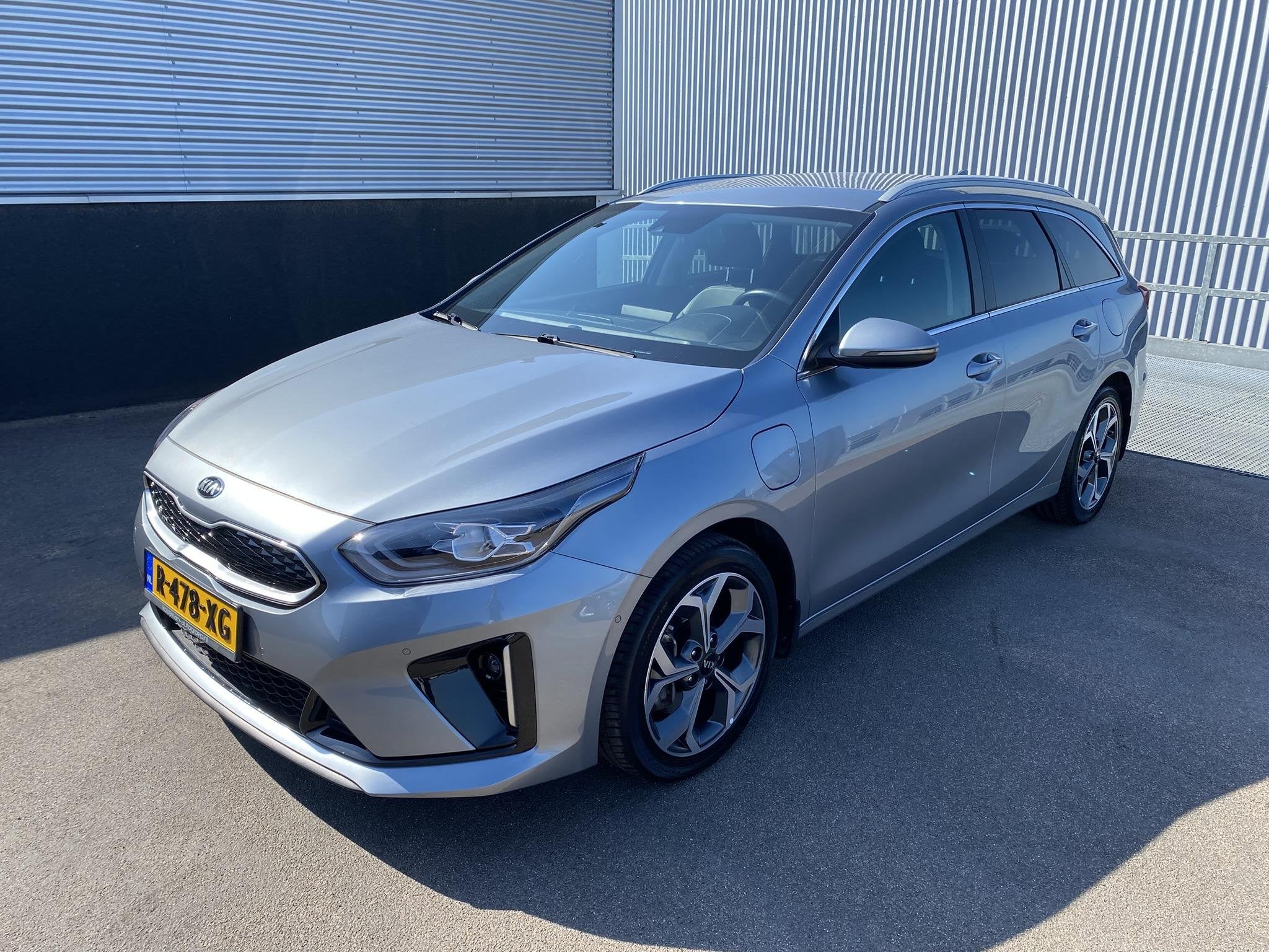 Kia Ceed Sportswagon 1.6 GDI PHEV DynamicPlusLine Stoel- & S, Auto's, Dealer onderhouden, Gebruikt, Automatische klimaatregeling