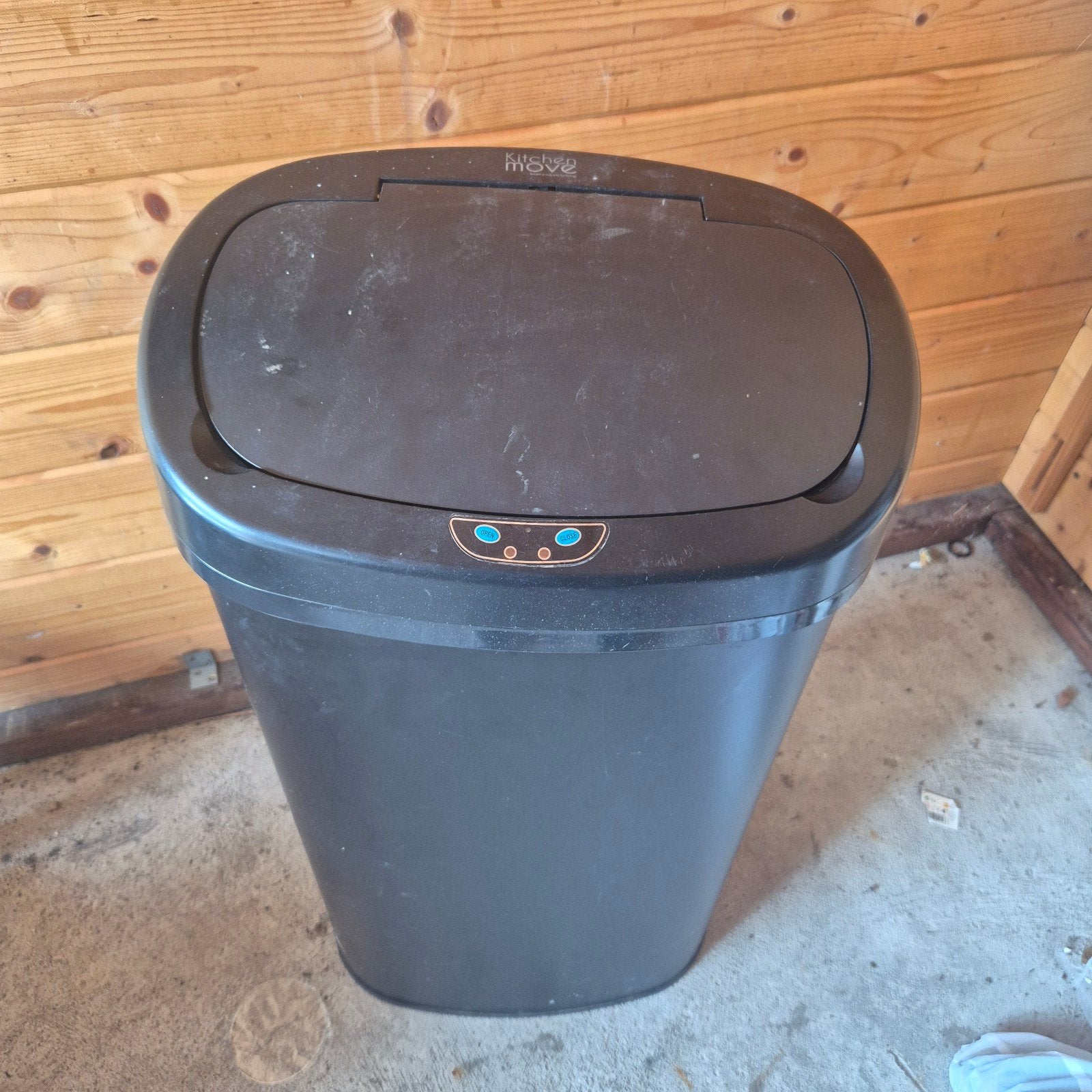 Kitchen Move Prullenbak met Sensor - Zwart, Huis en Inrichting, 40 liter of meer, Ophalen