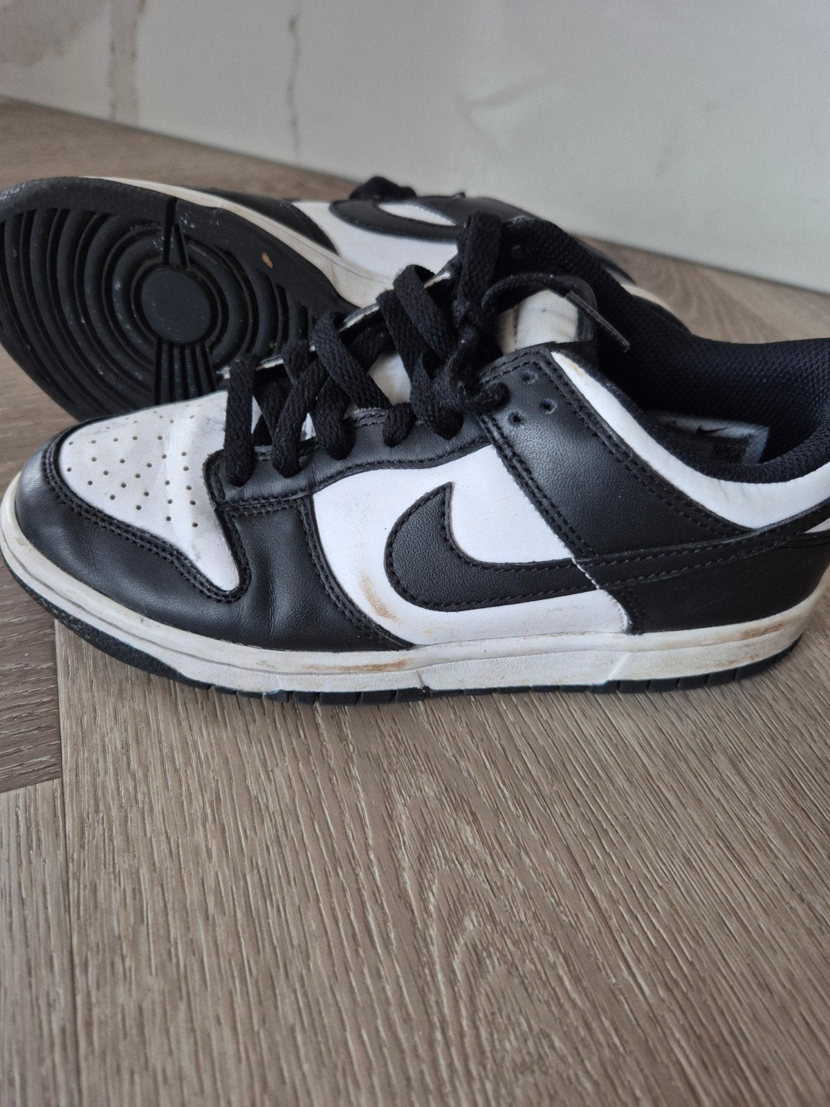 Nike Dunk Low Zwart/Wit Sneakers maat 36, Kleding | Dames, Ophalen of Verzenden