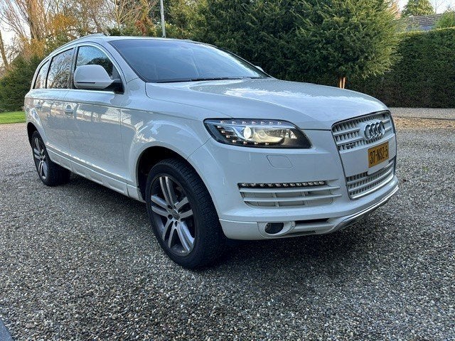 Audi Q7 3.6FSI 2007 Wit, Auto's, Automaat, Bi-Xenon koplampen, 7 stoelen, Wit