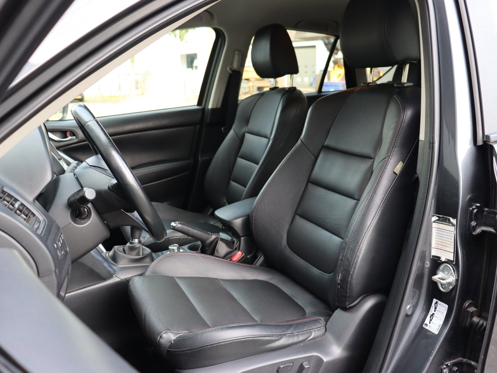 Foto 13 van Mazda CX-5 2.2d SkyActiv-D 150 TS 4WD navi LEER airco