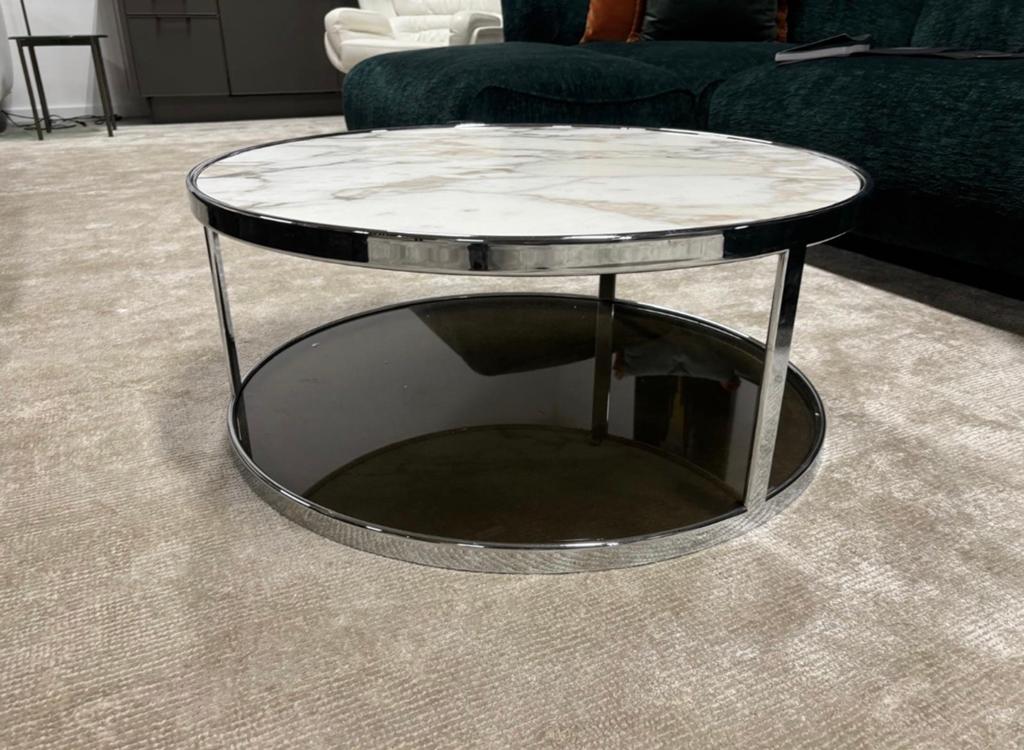 Minotti Hubert coffeetable - sidetable 80cm Lp €