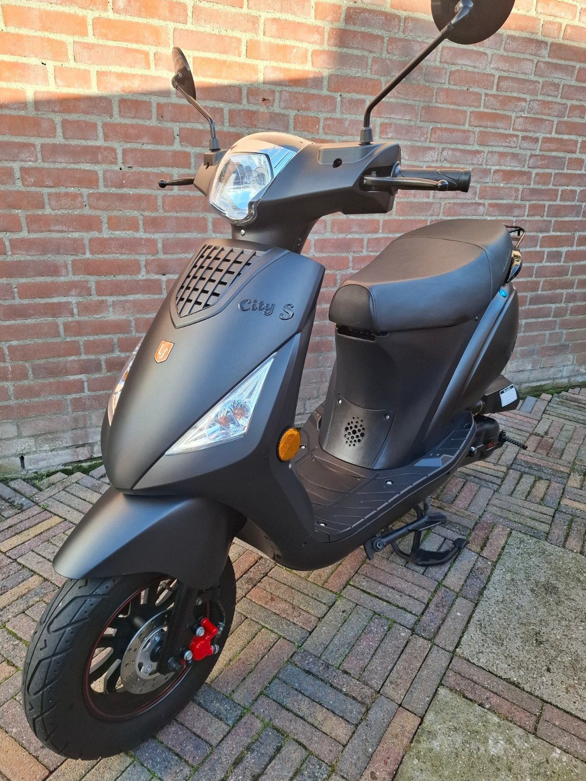 la souris bouwjaar 2025, Ophalen of Verzenden, Zo goed als nieuw, Benzine, Overige merken
