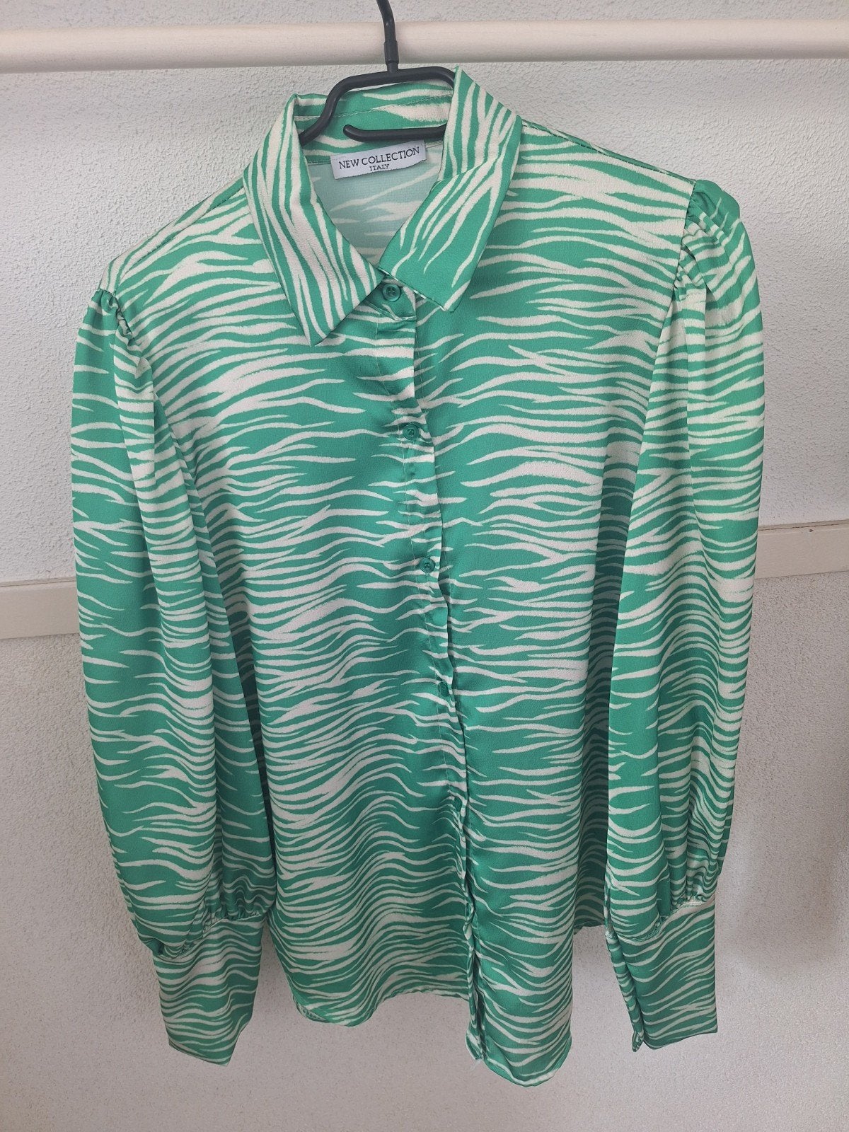 Blouse met print, valt als maat M/L, Ophalen, Zo goed als nieuw, Maat 38/40 (M)
