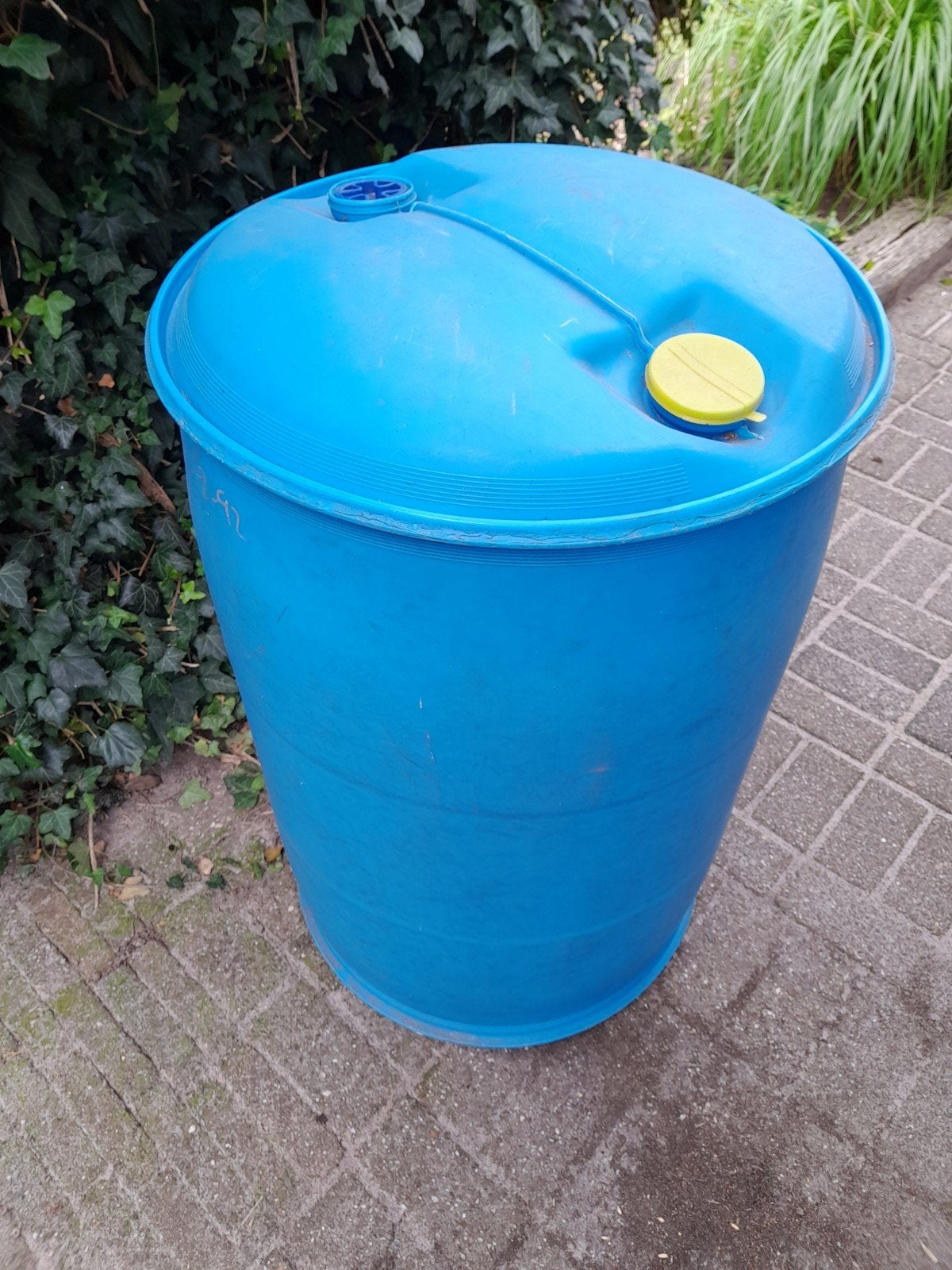 waterton, 75 tot 150 liter, Ophalen, Nieuw, Kunststof