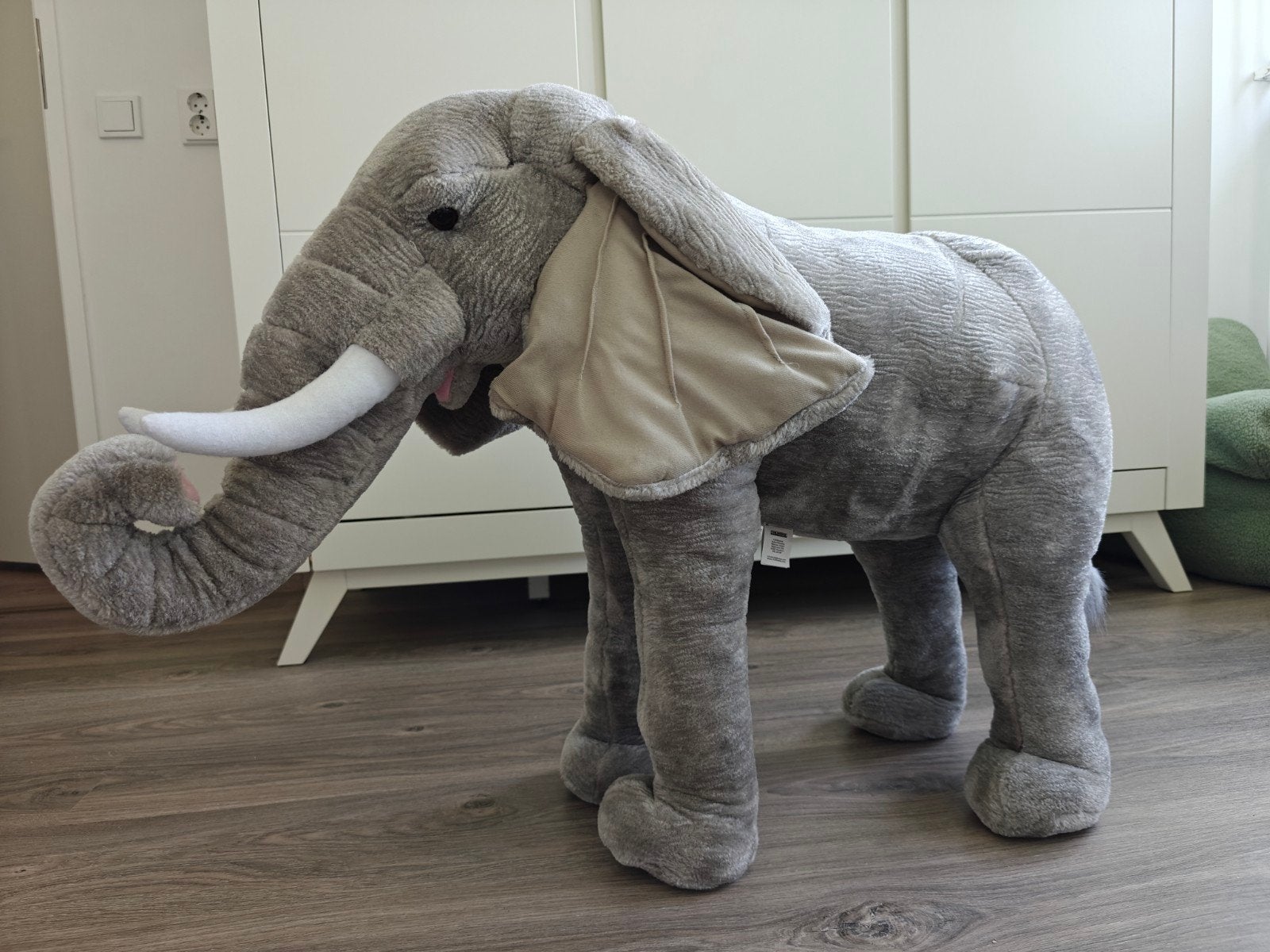 Grote pluche olifant van Childhome, zo goed als nieuw, Kinderen en Baby's, Speelgoed | Knuffels en Pluche, Ophalen, Overige merken
