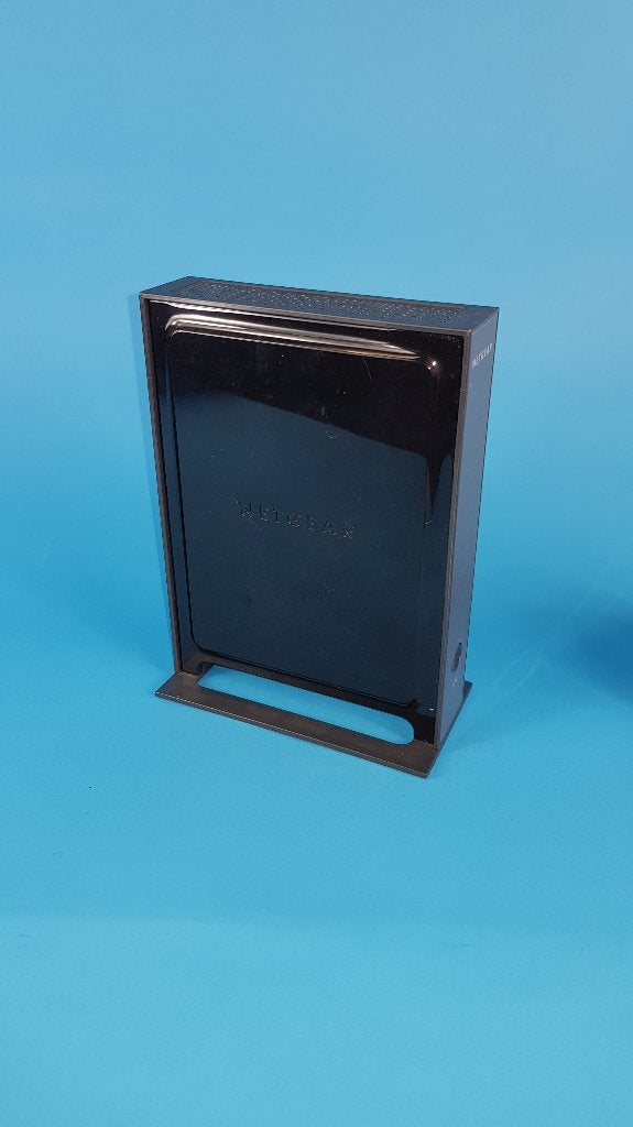 Netgear Wireless Router N 300 (model WNR 2000 v2). 7A4, Computers en Software, Tweedehands verkoop, Tweedehands verkoop, Gebruikt