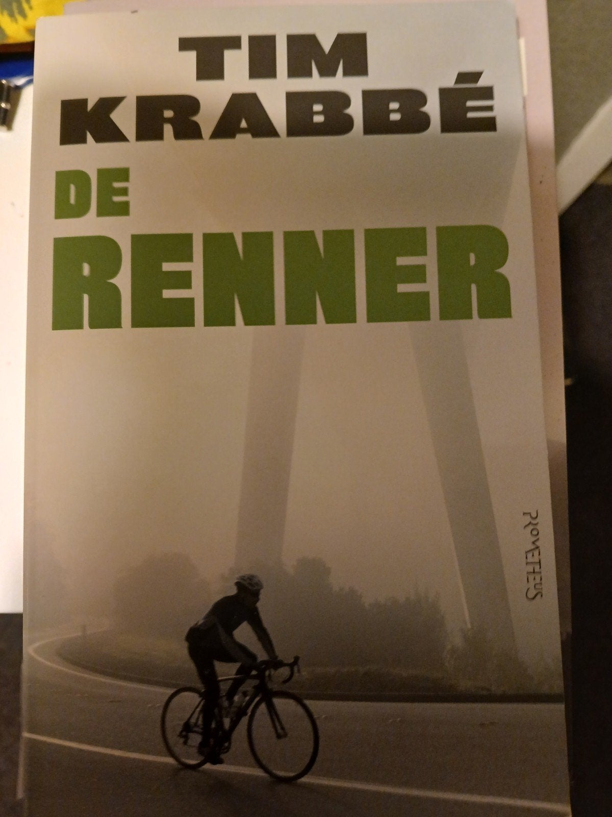 Tim Krabbe-de renner, Boeken, Ophalen of Verzenden, Gelezen, Lopen en Fietsen