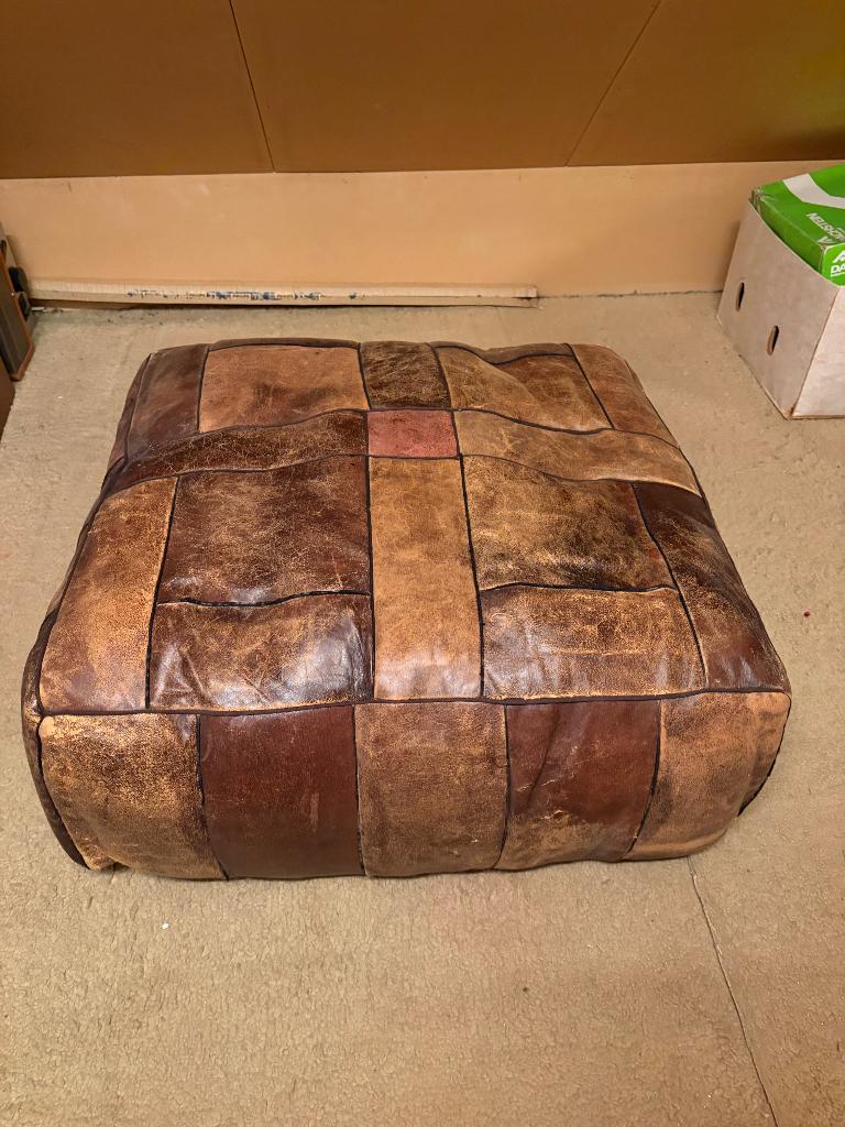 Leren poef 70’s, Ophalen, Gebruikt, Leer, 50 tot 75 cm