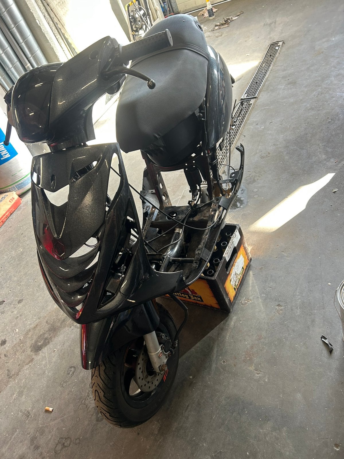 Piaggio zip frame geel kenteken zonder wok, Ophalen, Zo goed als nieuw, Benzine, Zip