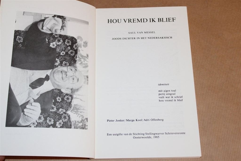 Hou Vremd ik Blief — Joods Dichter in het Nedersaksisch, Ophalen of Verzenden, Gelezen
