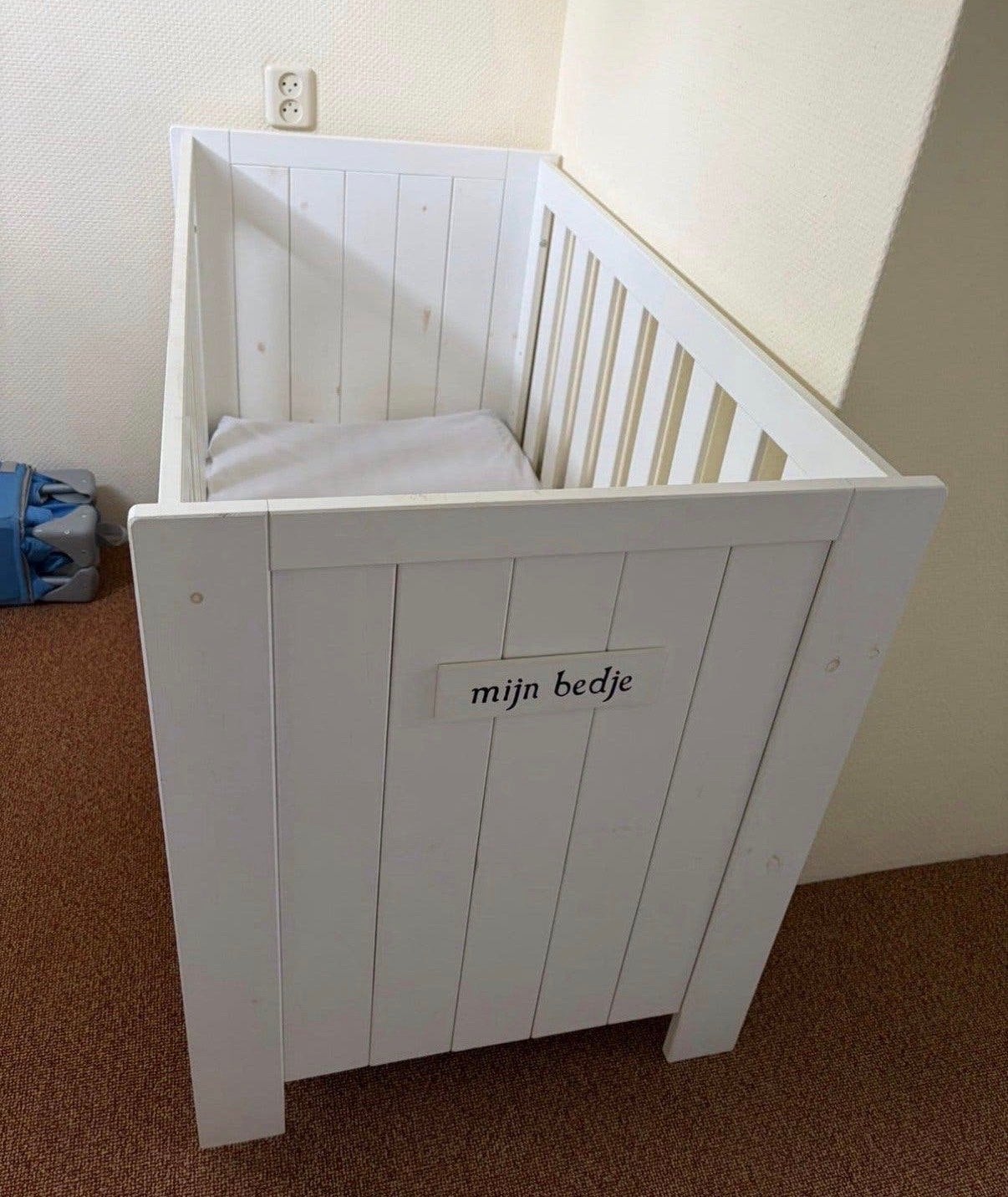 Wit ledikant van Babydump, Gebruikt, 70 tot 85 cm, Ophalen of Verzenden, Minder dan 140 cm