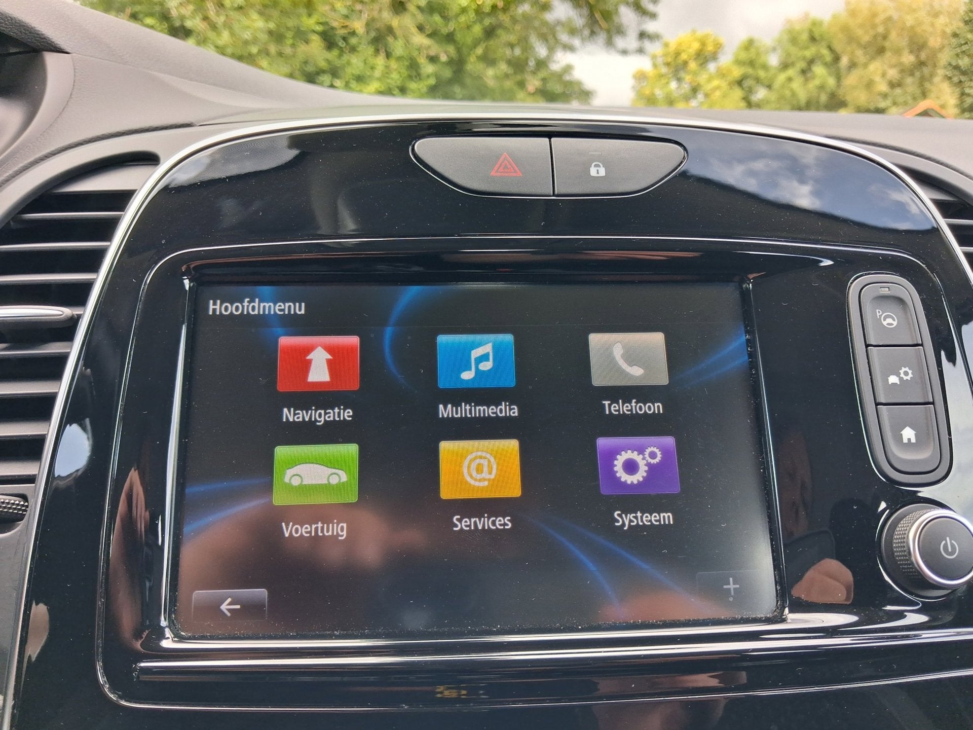 Foto 20 van Renault Captur 0.9 TCe Intens LED clima Navi pdc lage km ALL