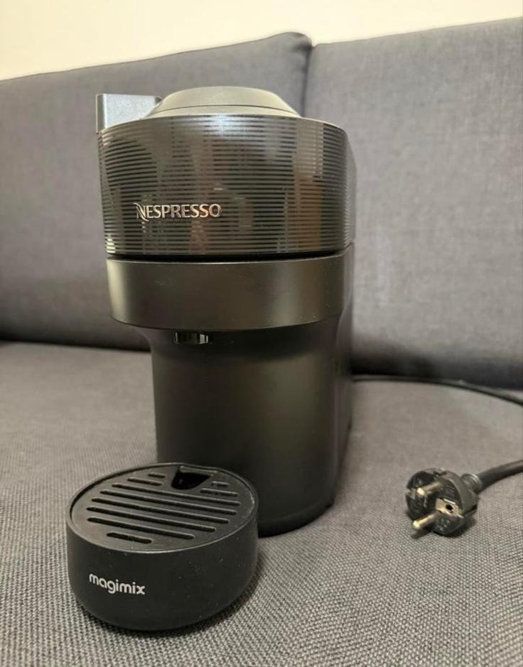 Nespresso Vertuo Next Koffiemachine - Zo goed als nieuw, Koffiepads en cups, Koffiemachine, Ophalen of Verzenden, Zo goed als nieuw