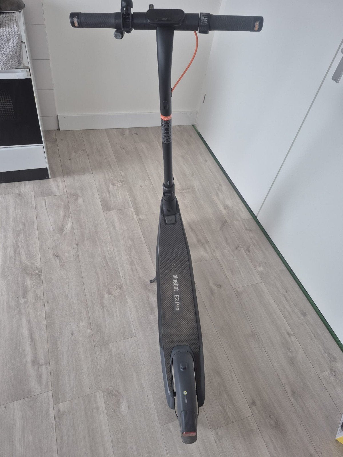 Ninebot E2 Pro Elektrische Step - Zo goed als nieuw, Fietsen en Brommers, Steps, Ophalen, Zo goed als nieuw, Elektrische step (E-scooter)