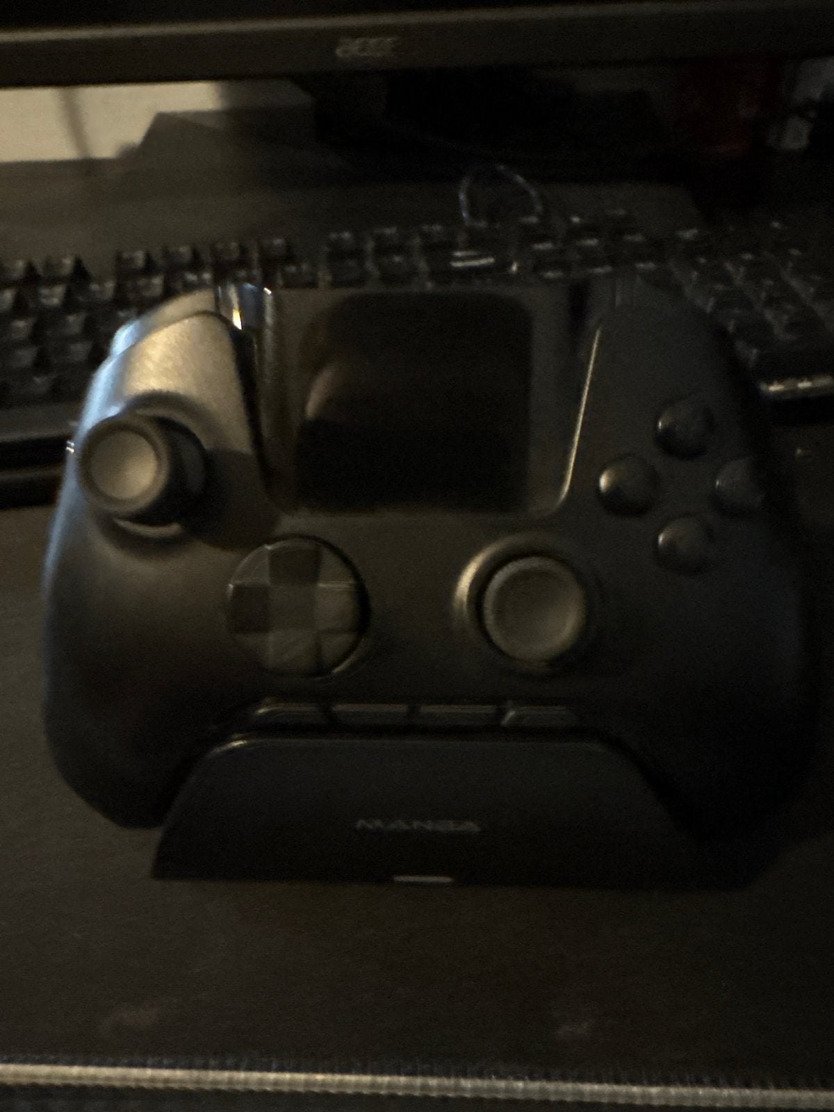 Manba Draadloze Controller met Oplaadstation, Ophalen, Overige merken, Zo goed als nieuw, PC