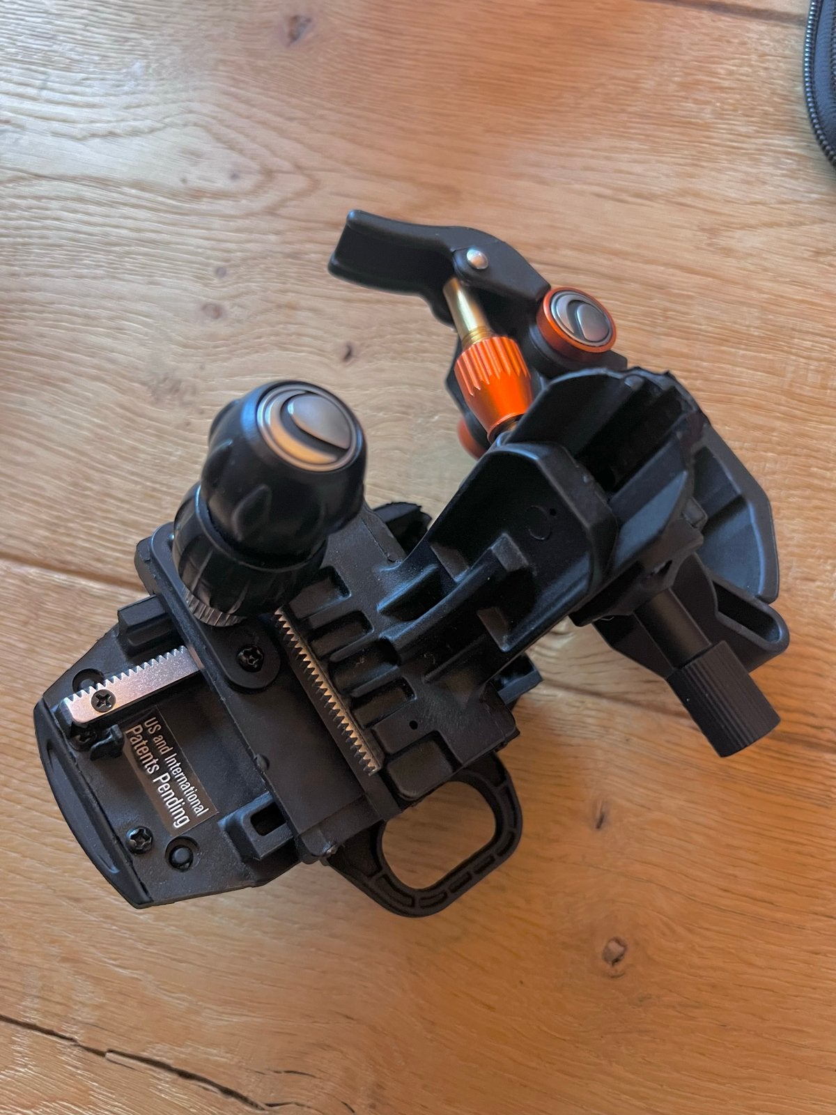 Celestron NexYZ 3-assige universele smartphone adapter, Ophalen of Verzenden, Zo goed als nieuw, Minder dan 80 mm, Onderdelen of Toebehoren