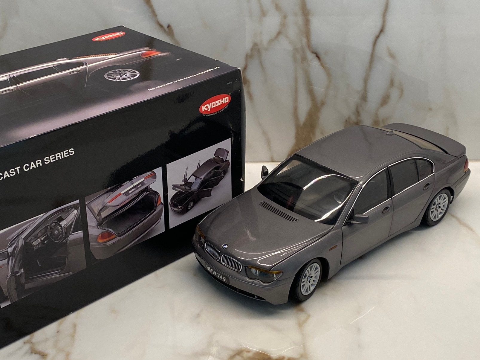 Kyosho BMW 745i (1:18), Ophalen of Verzenden, Zo goed als nieuw, Auto, Kyosho