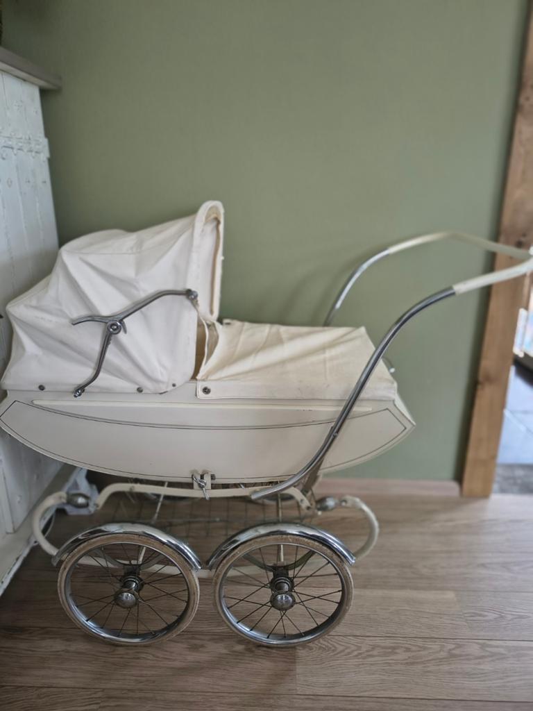Koelstra Vintage Kinderwagen - Klassieke Stijl, Ophalen of Verzenden, Gebruikt