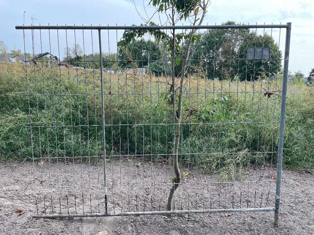 Bouwhek met ontbrekende staander, Ophalen, Gebruikt, 2 tot 4 meter