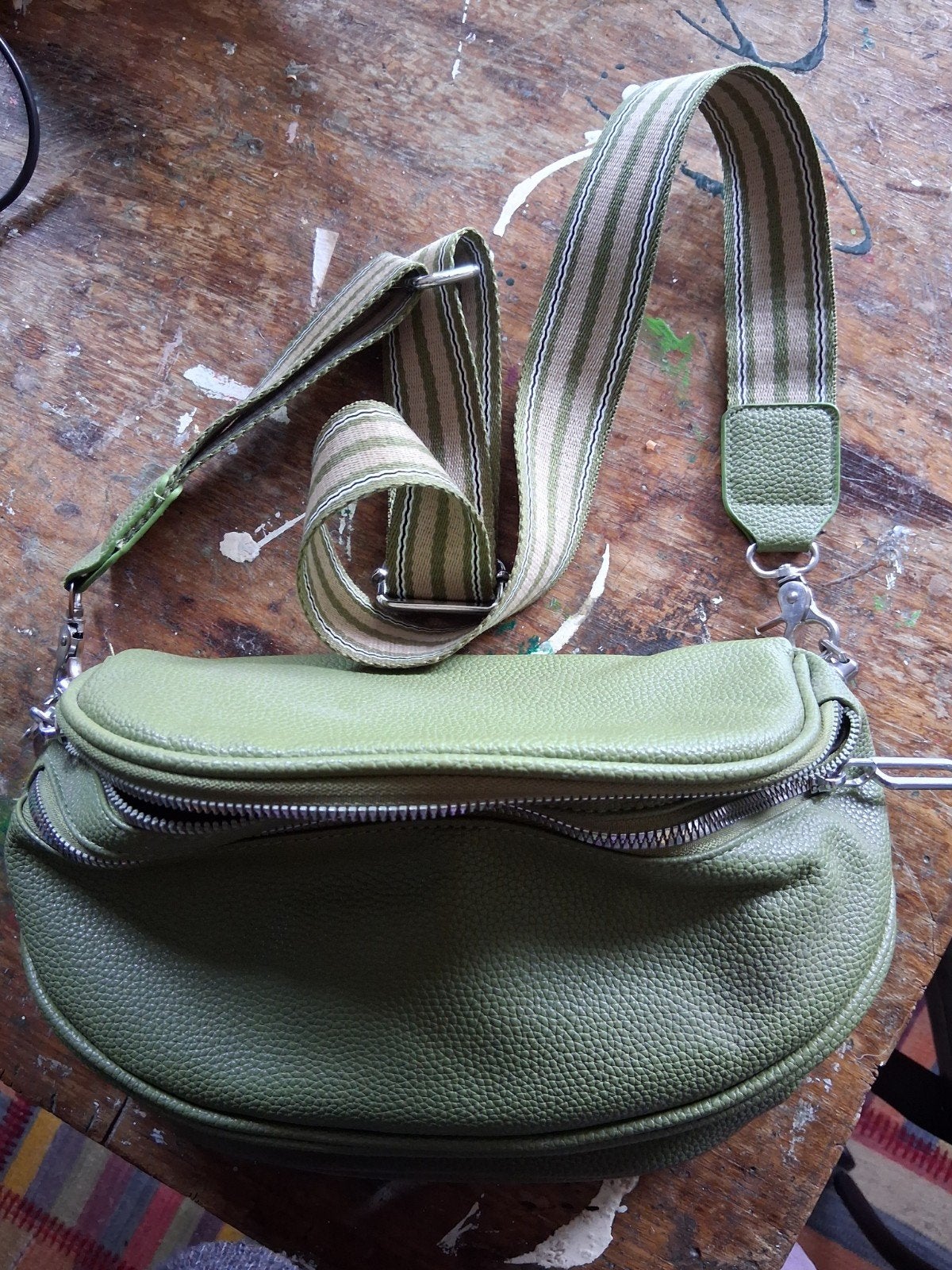 Ongebruikte sling bag van PU leer, Ophalen of Verzenden, Nieuw, Groen, Schoudertasje