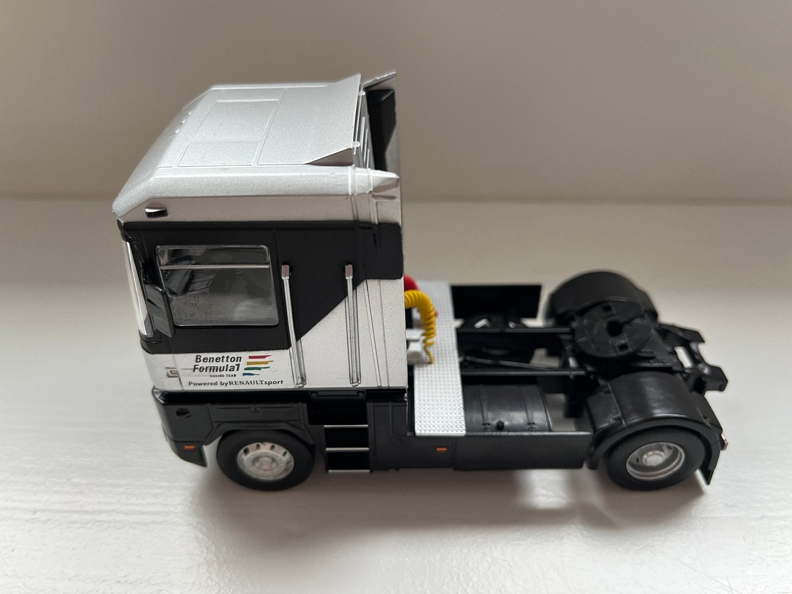 Benetton renault f1 transporter– 1995, Ophalen of Verzenden, Zo goed als nieuw, Bus of Vrachtwagen, Overige merken