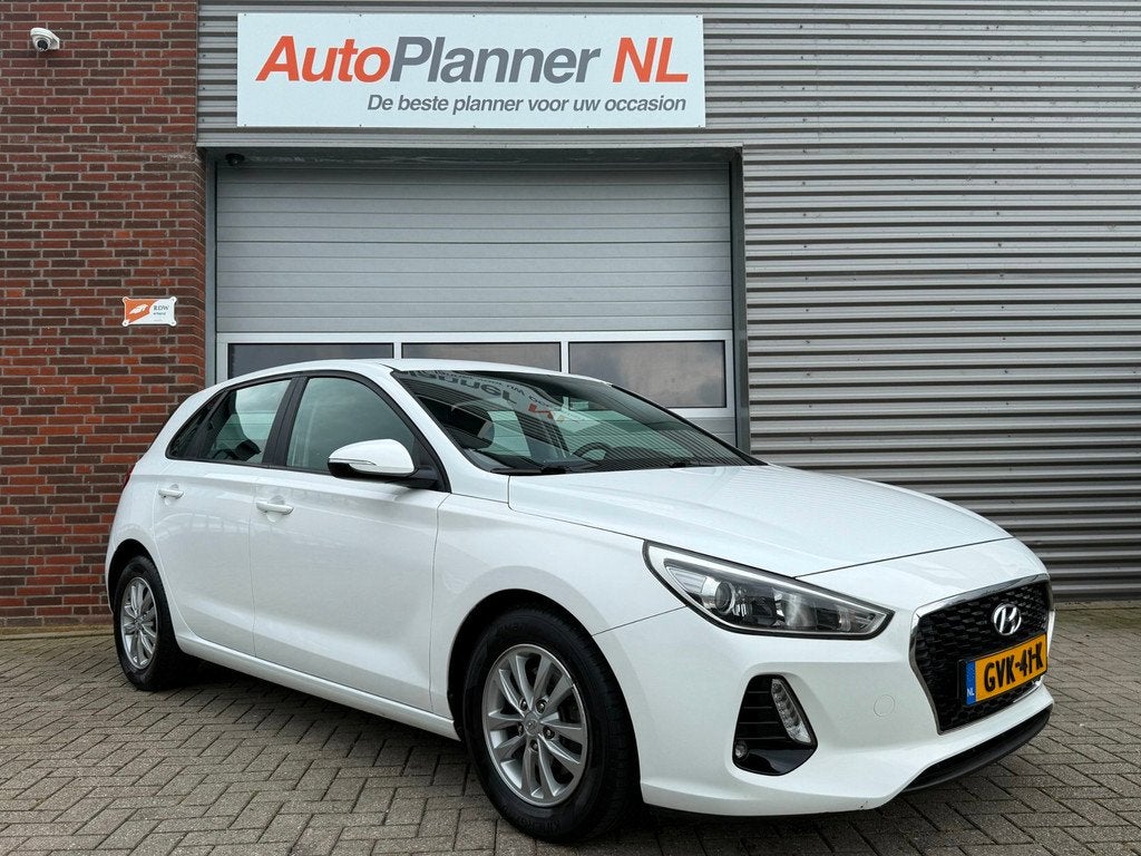 Hyundai I30 1.0 T-GDI Premium! 5-Drs! Airco! Cruise! PDC!, Voorwielaandrijving, Stof, Gebruikt, 14 km/l