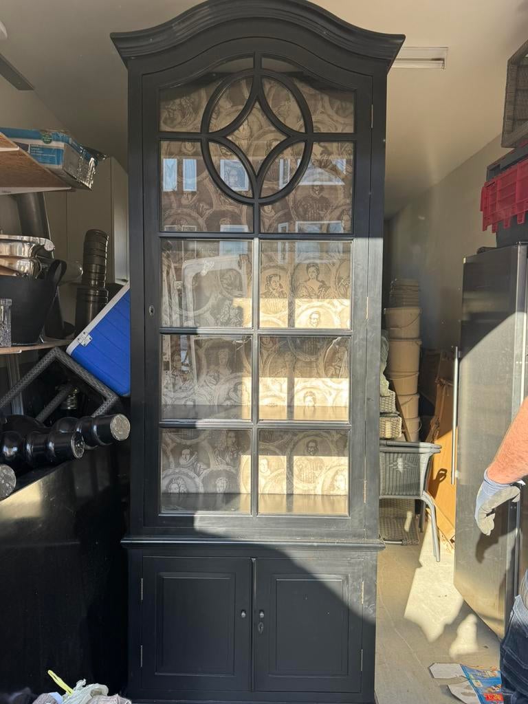Vitrine kast 260 hoog 90 breed en 45 diep, Ophalen of Verzenden, Zo goed als nieuw, 25 tot 50 cm, 200 cm of meer