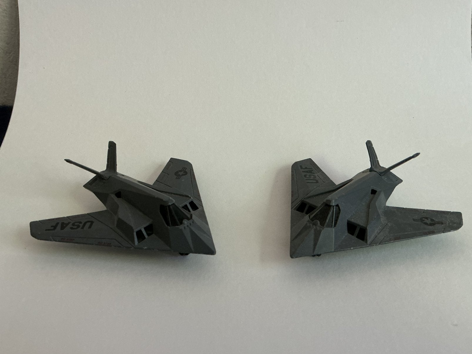 Matchbox Stealth Fighter- 2 stuks, Ophalen of Verzenden, Zo goed als nieuw, Overige typen, Matchbox
