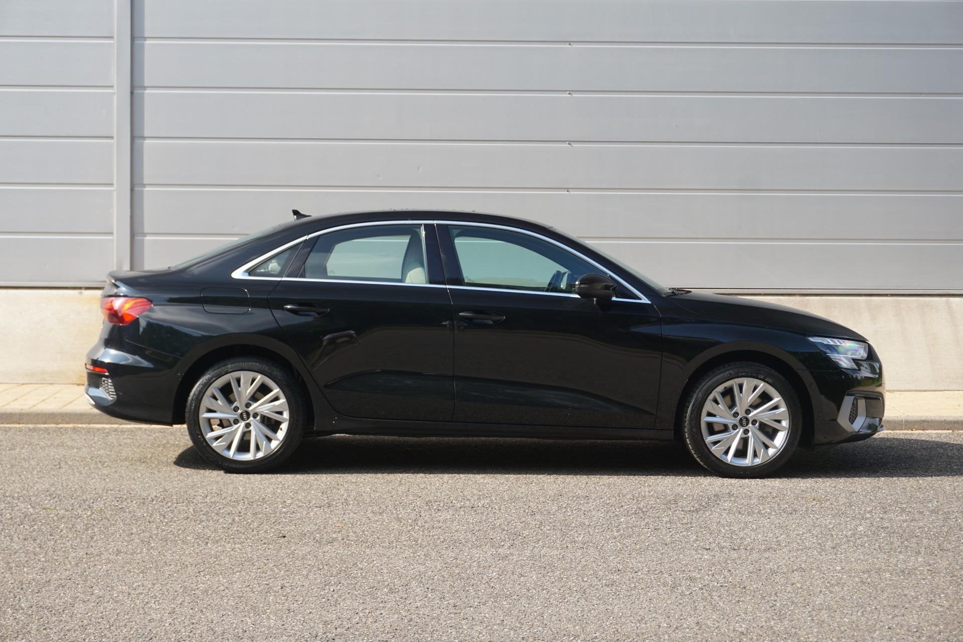 Audi A3 Limousine 35 TFSI 150pk MHEV Advanced Edition | Lede, Auto's, 4 cilinders, 150 pk, Zwart, Bedrijf