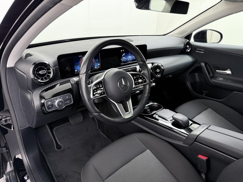 Mercedes-Benz A-klasse 250 e Business Solution | Trekhaak We, Stof, Gebruikt, 4 cilinders, 16 kWh