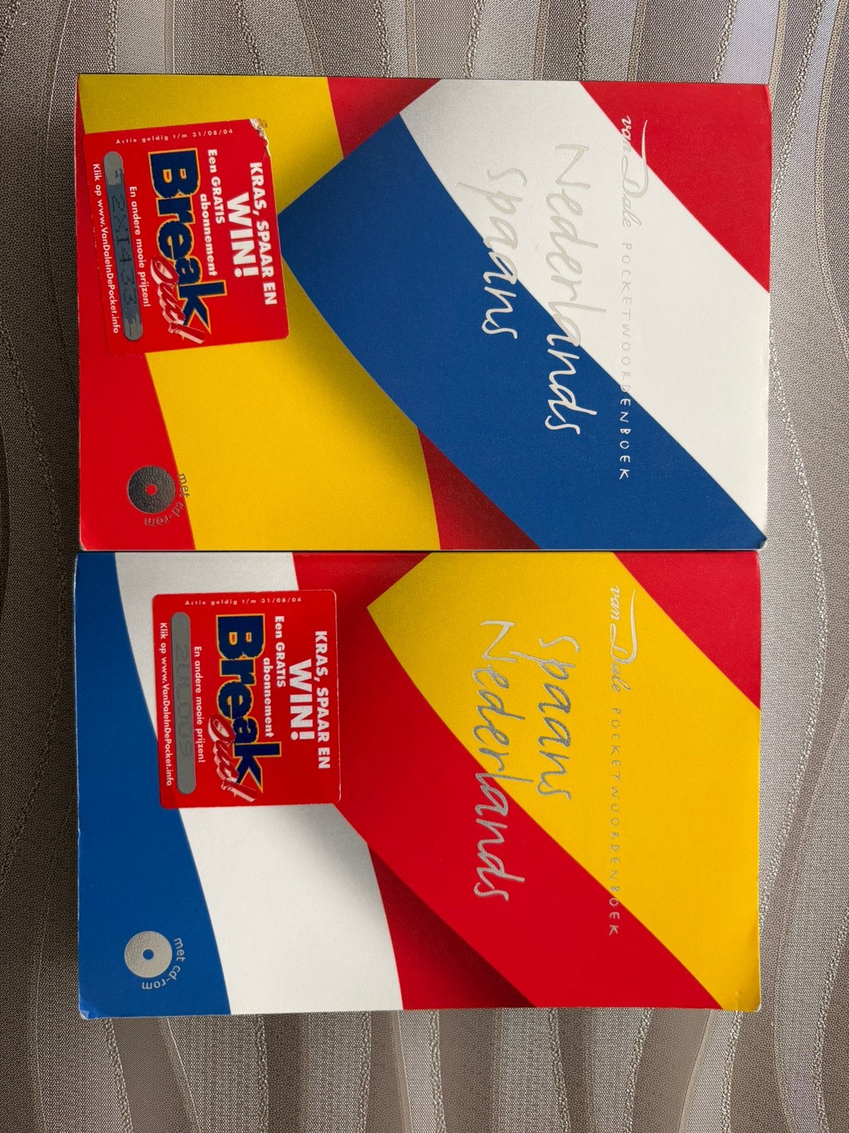 Van dale woordenboeken nederlands-spaans/spaans-nederlands, Ophalen of Verzenden, Zo goed als nieuw, Van Dale, Spaans