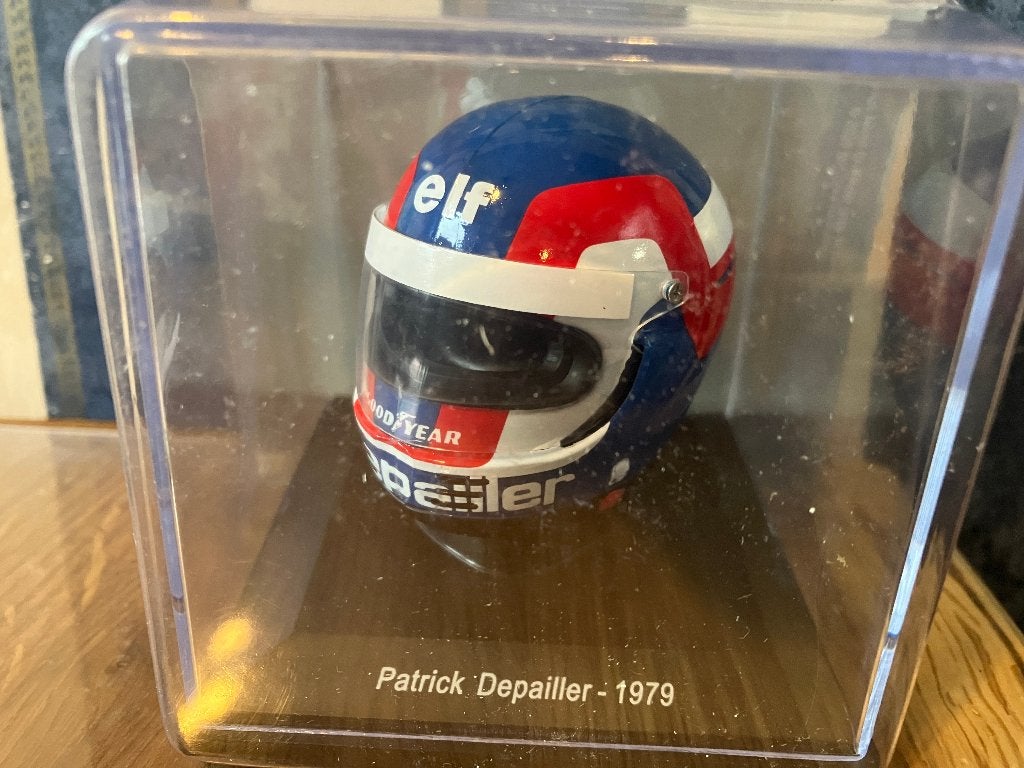 69851: Helm - F1 - Patrick Depailler - Ligier - 1979 - Spark, Werkstraße 1, 90765 Fürth, Germany, Overige typen, Nieuw, Ophalen of Verzenden