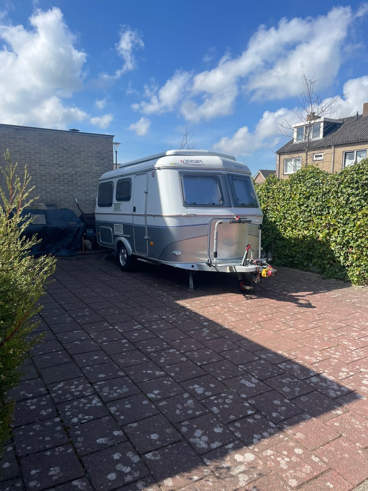 Eriba triton 430 gt  met mover, toilet,fietsendrager, Caravans en Kamperen, Schokbreker, Kleine zit, Particulier, 4 tot 5 meter