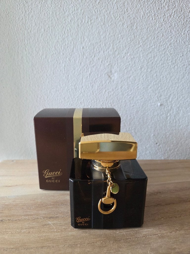 Gucci by Gucci Eau de Parfum - Luxe Damesgeur - 50 ml, Ophalen, Zo goed als nieuw, Parfumfles, Gevuld