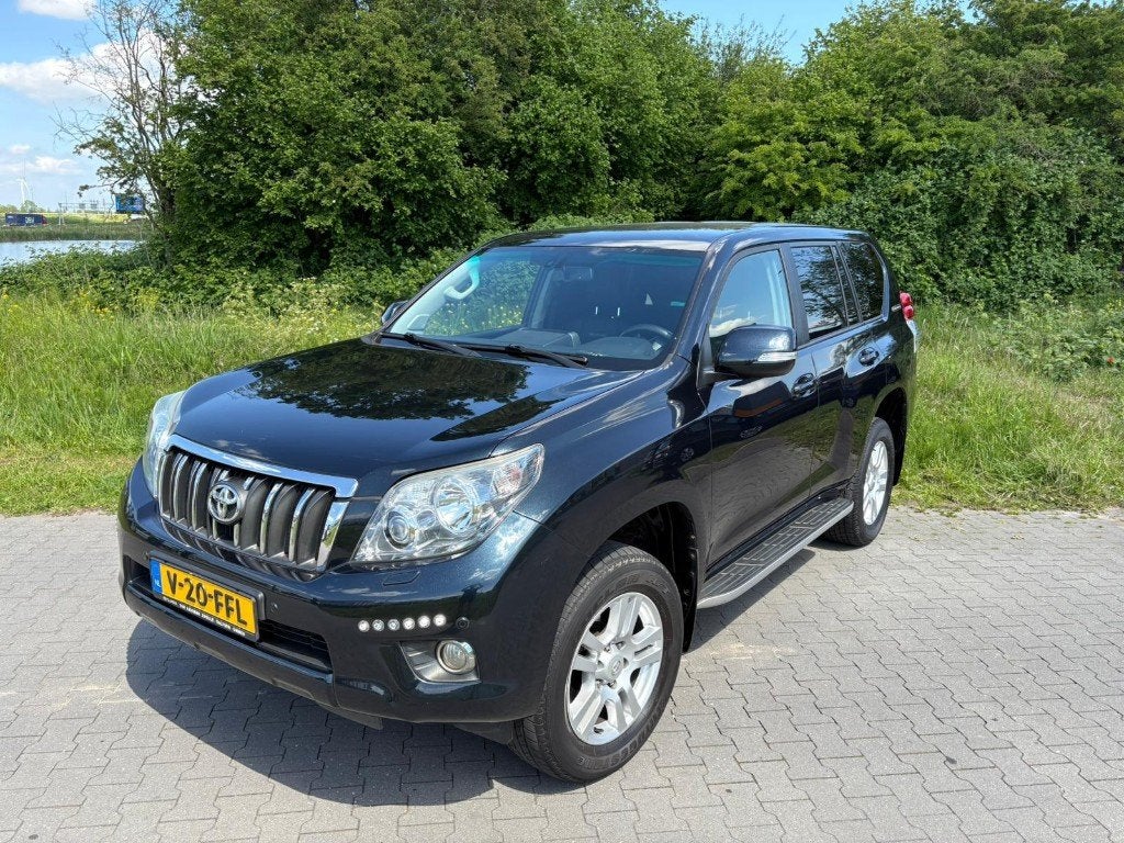 Toyota Land Cruiser 150 series 60th Anniversary edition, Zwart, Blauw, Leder, Diesel