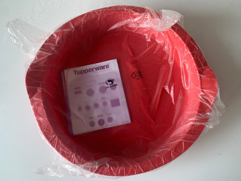 Nieuwe Tupperware taartvorm Siliconen Tupperchef, Ophalen of Verzenden, Nieuw, Rood, Overige typen
