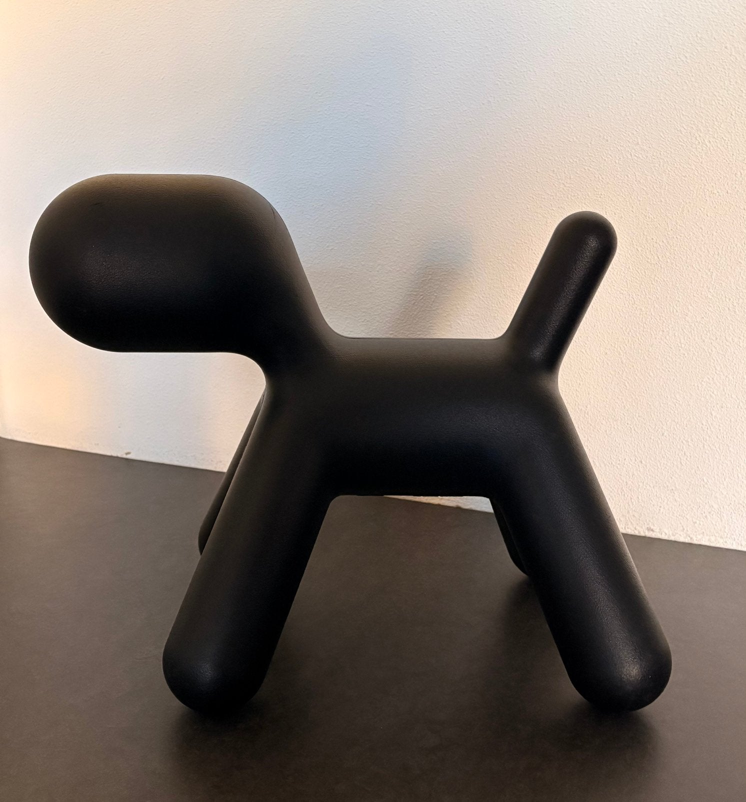 Magis zwarte designer puppy 45 cm hoog, Antiek en Kunst, Ophalen